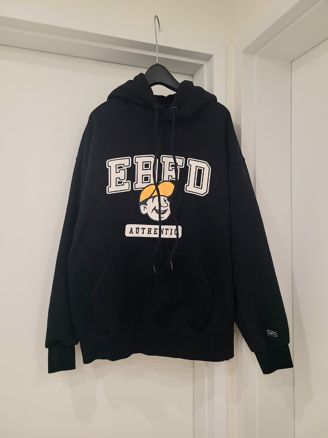 이벳필드 블랙 후드티 상품이미지1