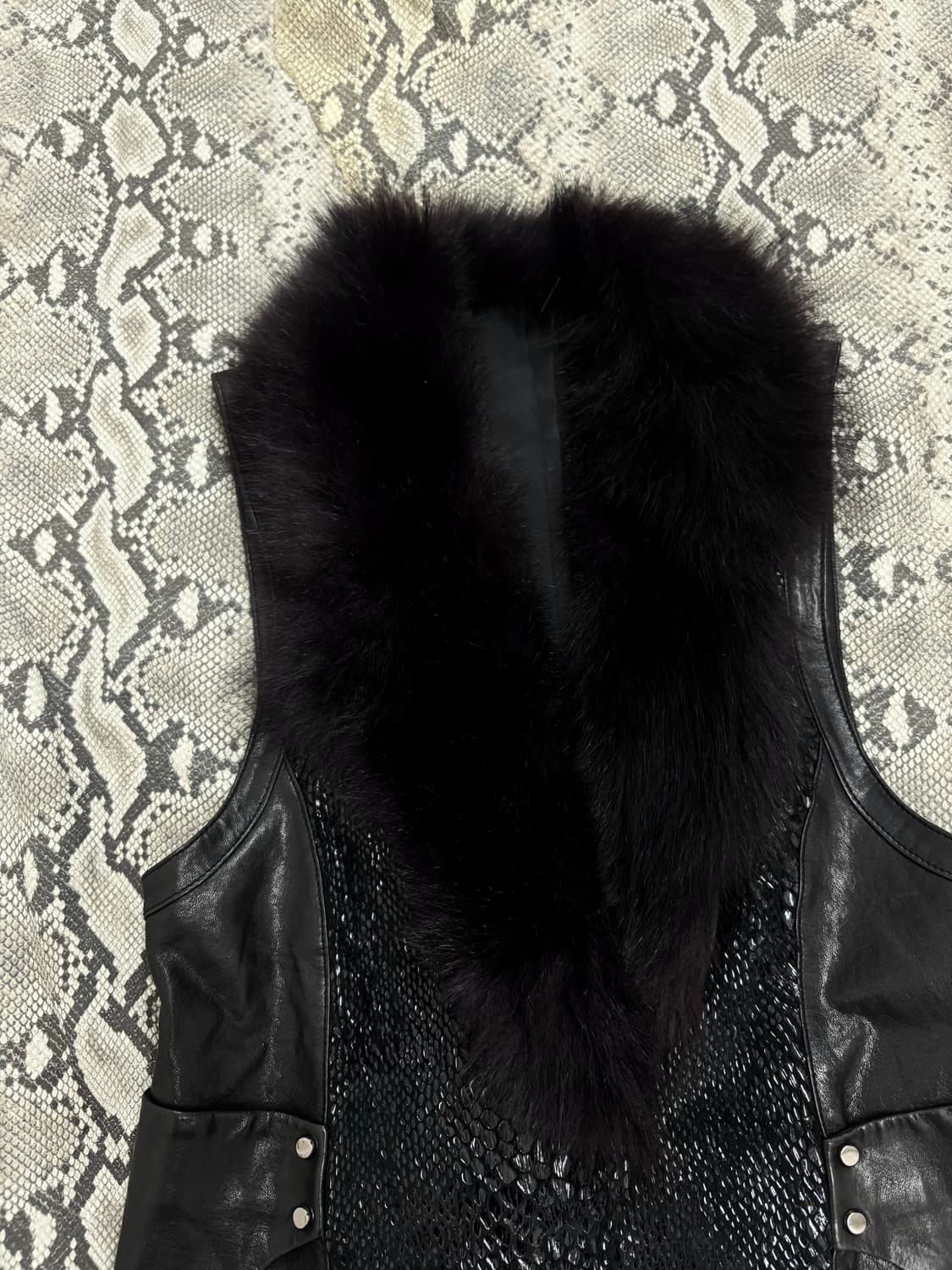 V-Kei Rare Python Design Fur Trimming Sh 상품이미지5