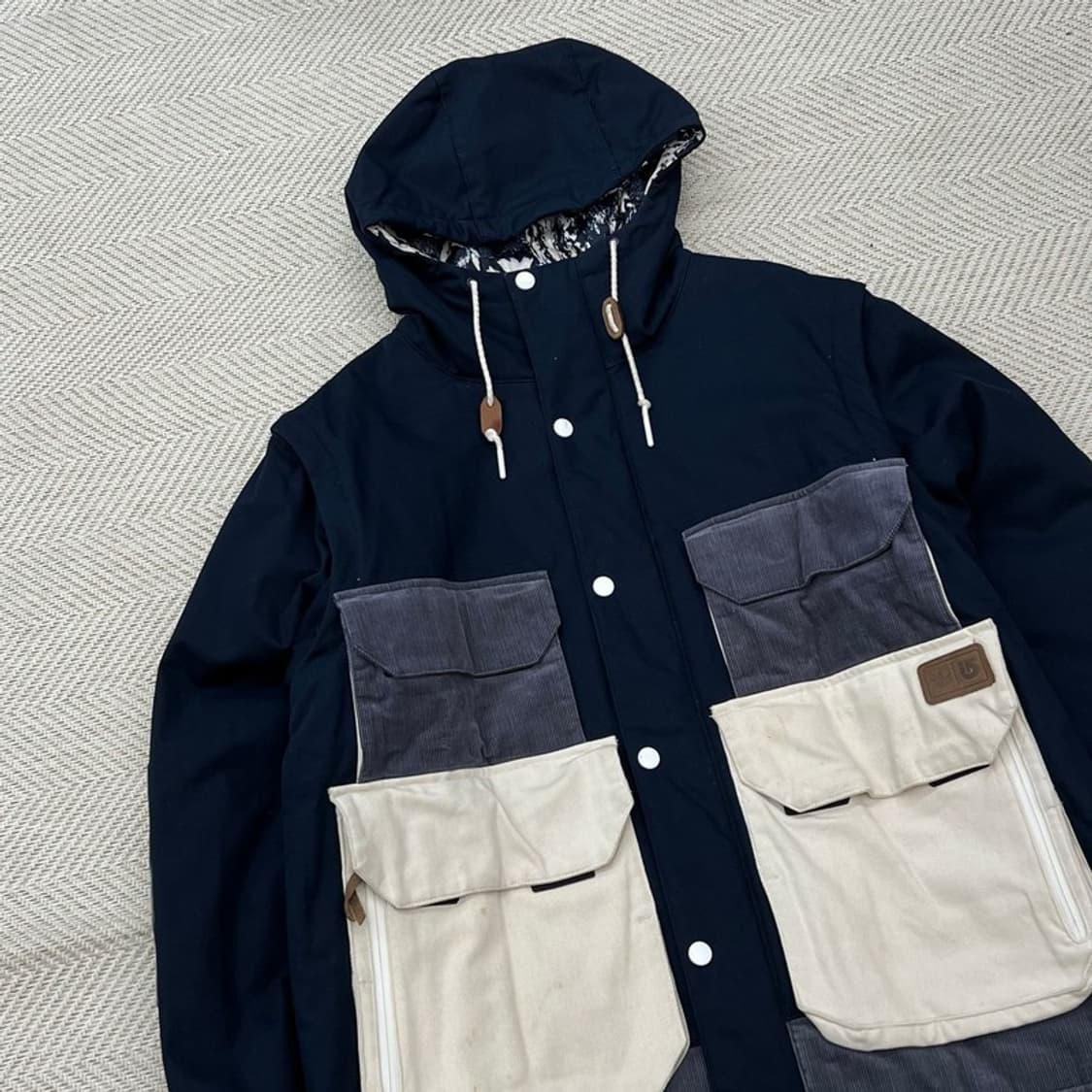 아디다스 버튼 소매탈착 윈터자켓 r2718 상품이미지3