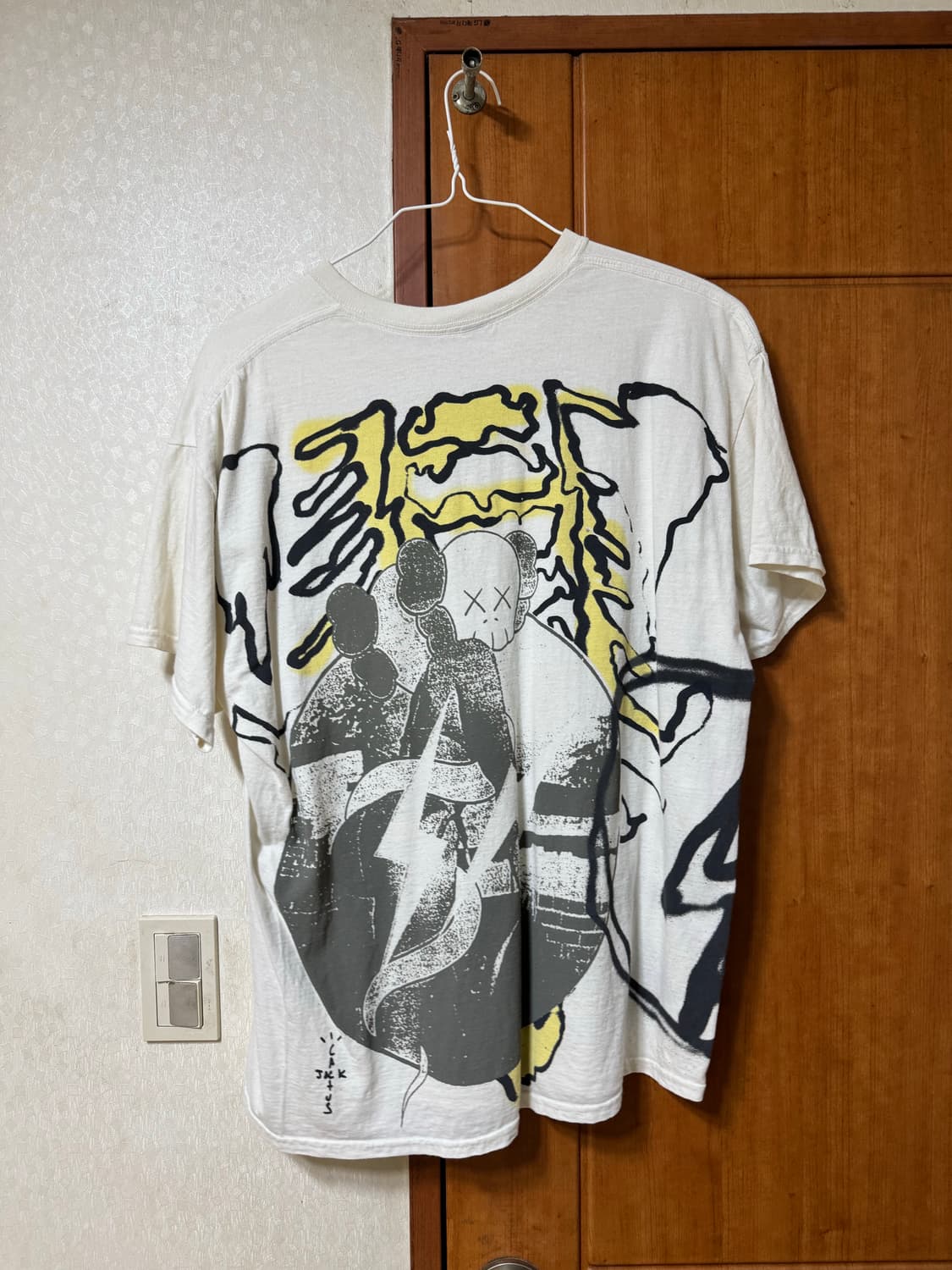 트래비스 스캇x카우스x프라그먼트 반팔 티셔츠 상품이미지4