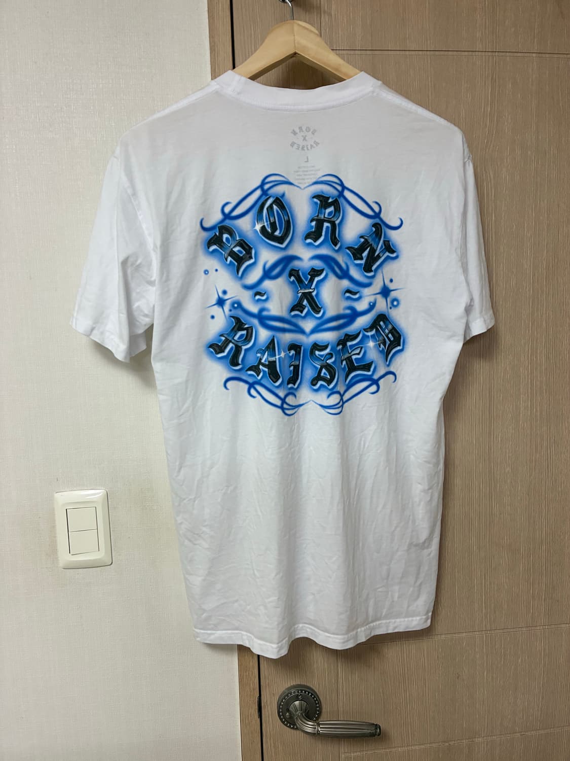 [L]본앤레이즈드 티셔츠 화이트 상품이미지1