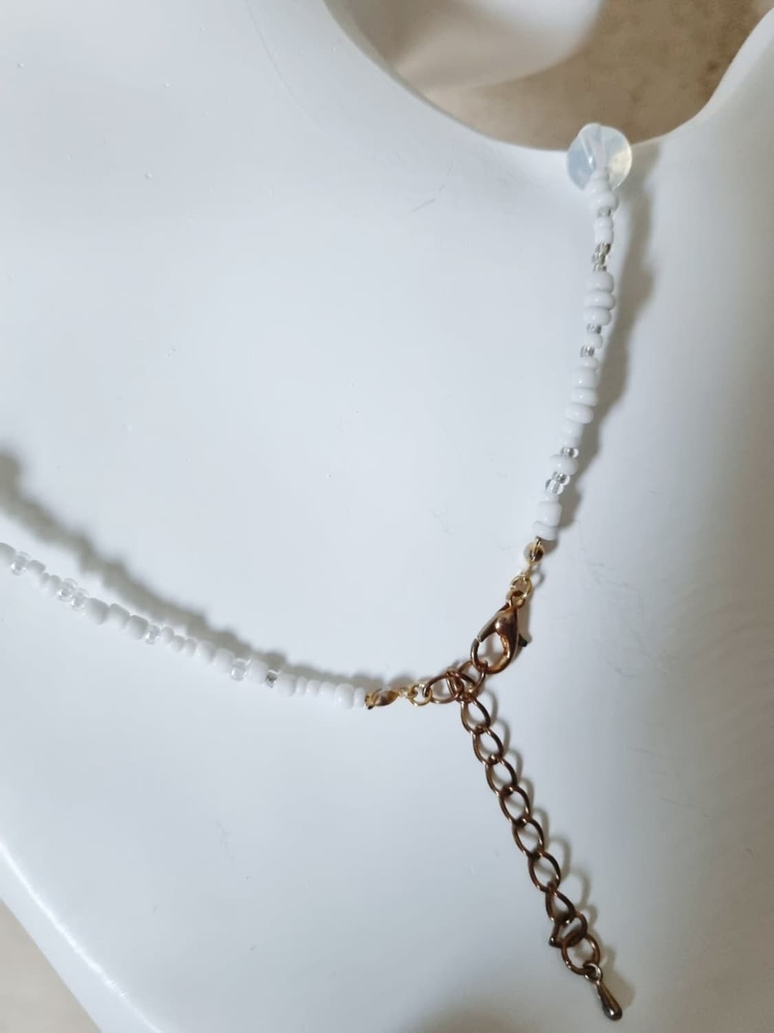 세컨핸드)화이트 비즈 목걸이 상품이미지8