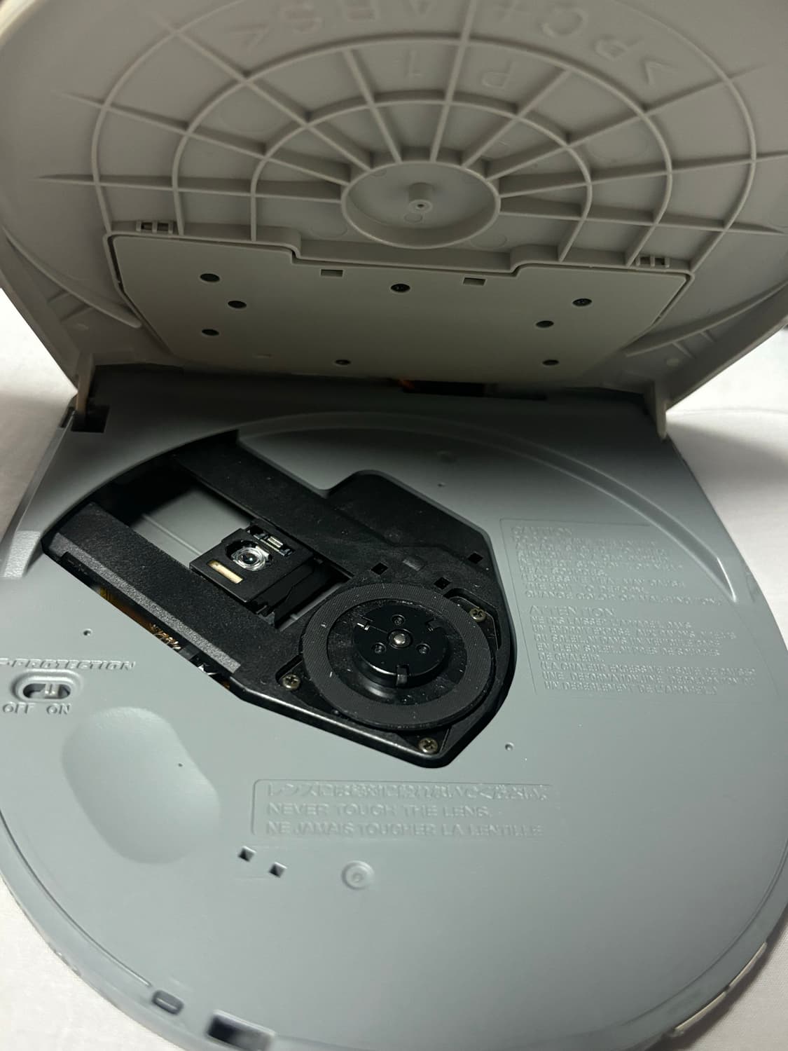 소니 sony 포터블 d-e777 상품이미지4