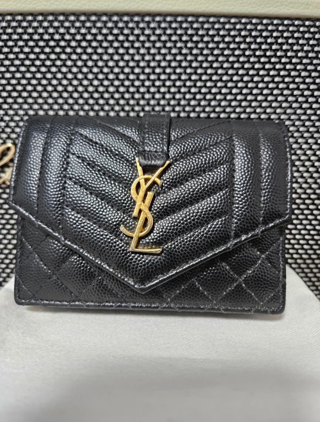 구찌 / 입생로랑 (반지갑 / 카드지갑) 3개 일괄 상품이미지3