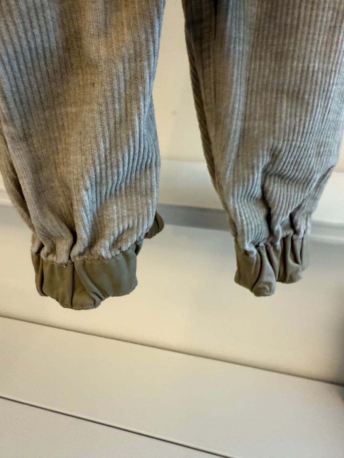 unaffected 코듀로이 팬츠 상품이미지3