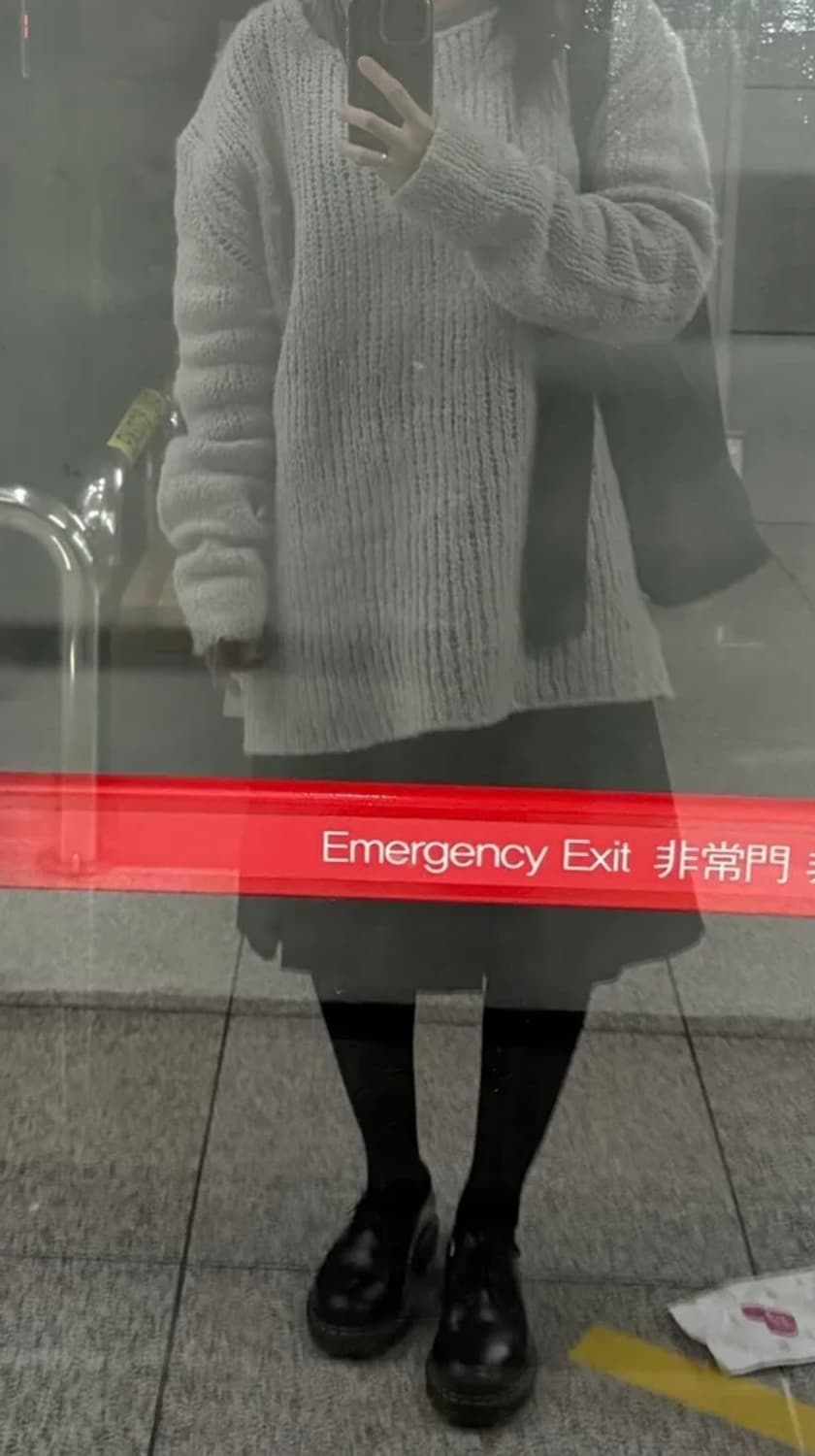 낫띵에브리띵 LOOSE FIT WOOL SWEATER 상품이미지3