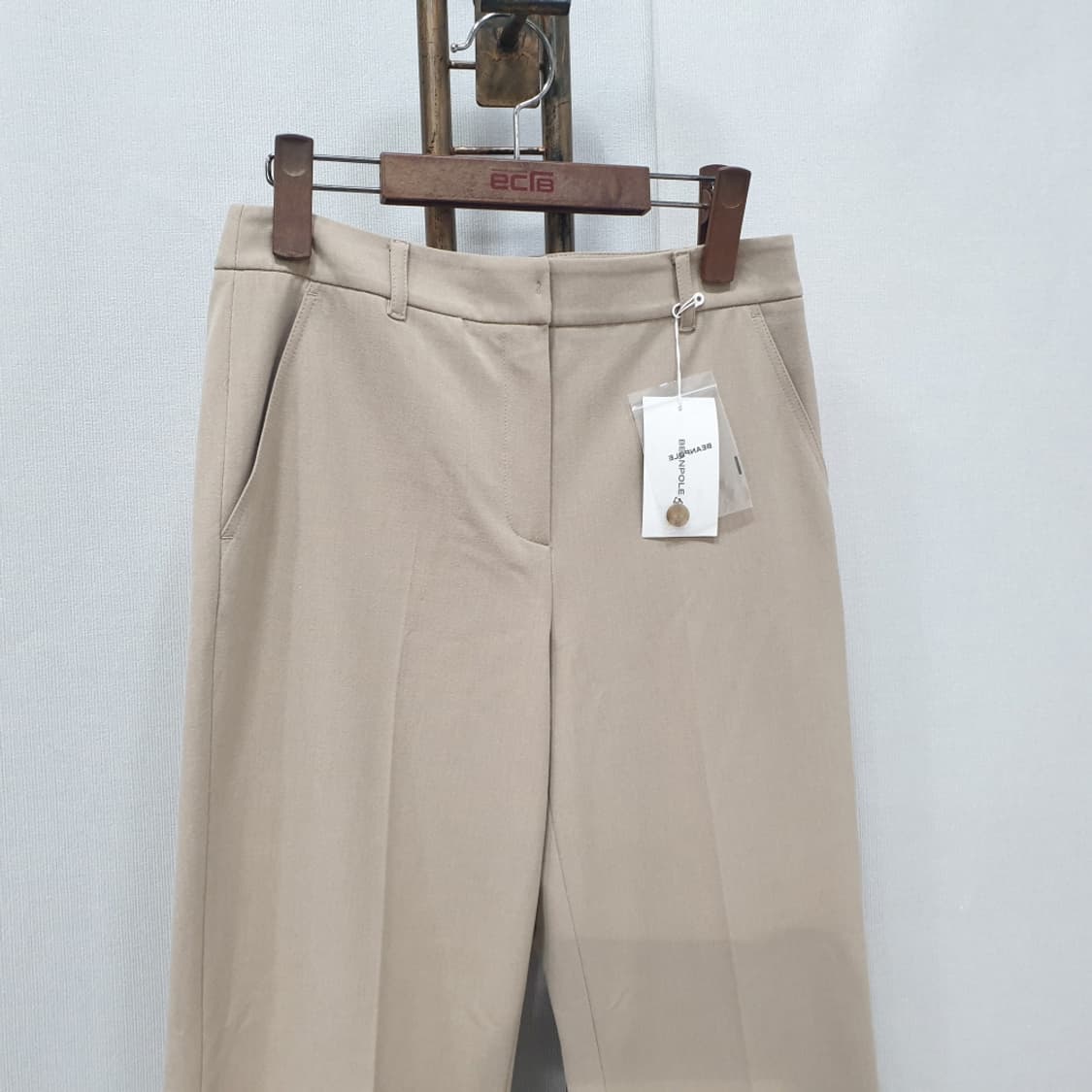 빈폴레이디스 24SS 폴리 스트레이트 9부 팬츠 26 상품이미지2