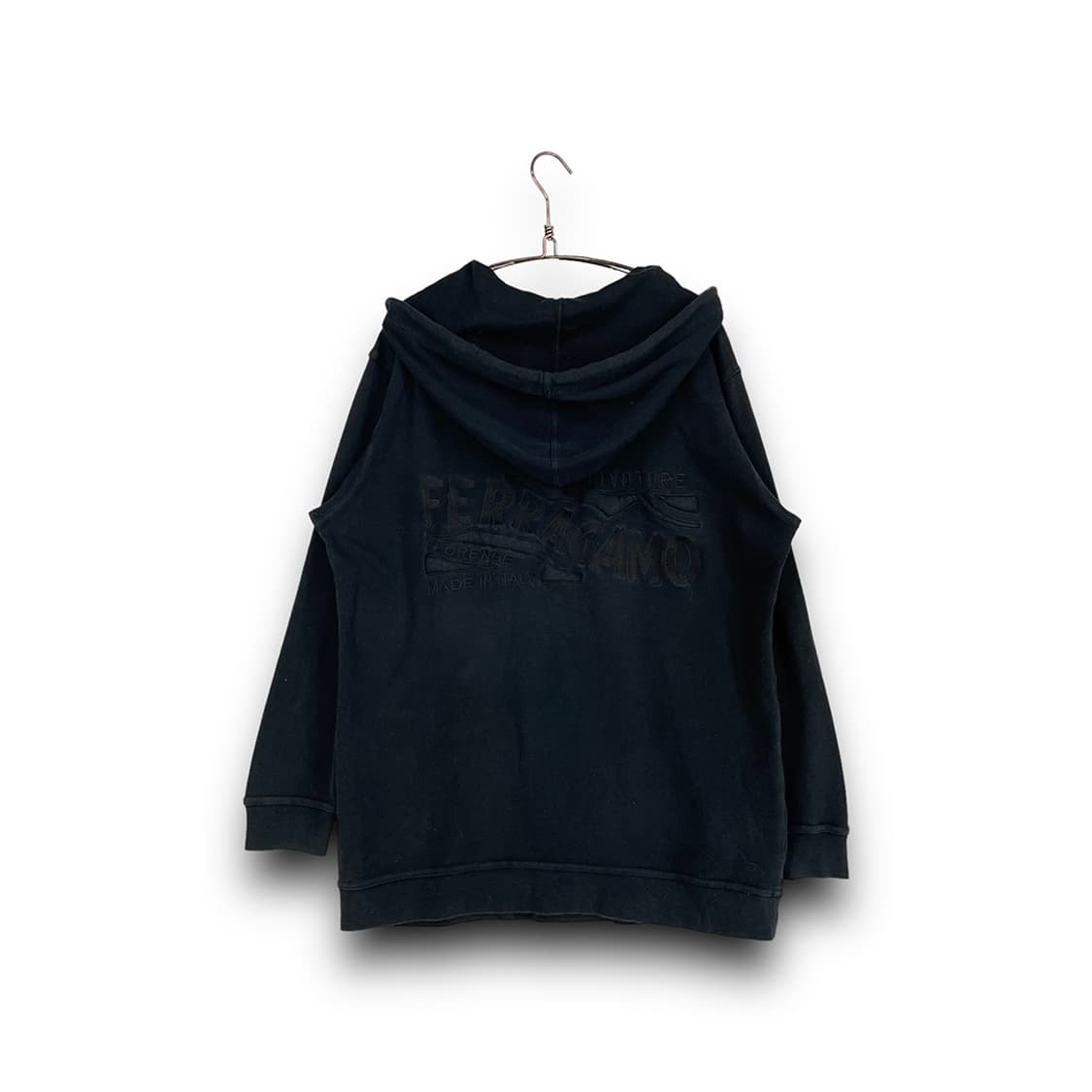 살바토레페라가모 빅 로고 하프 후드집업 상품이미지2