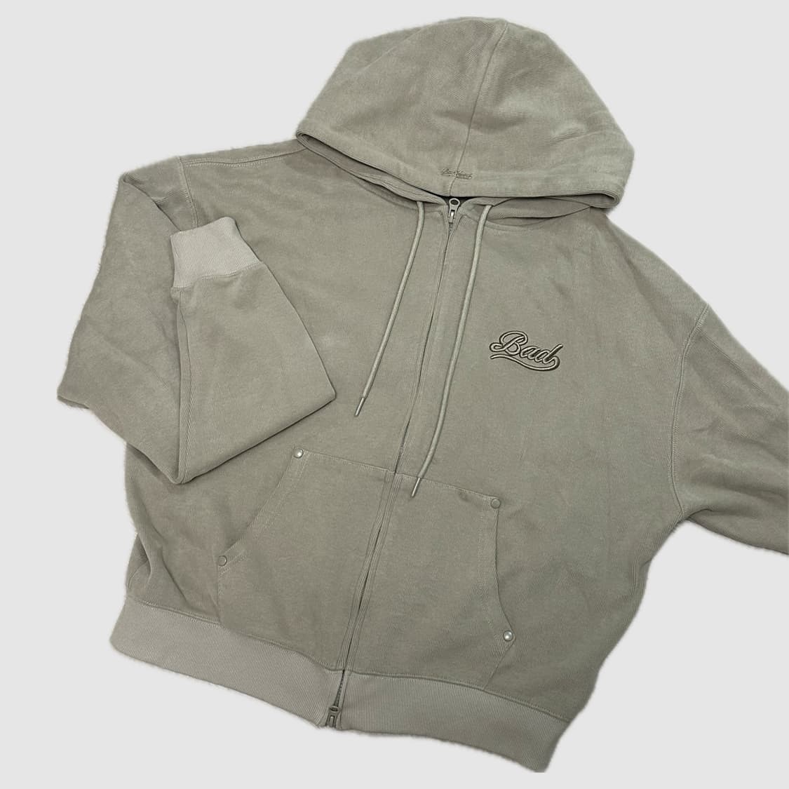 배드블러드 비욘드 소프트 후드집업 래귤러핏 라지 L - 토바코 상품이미지4