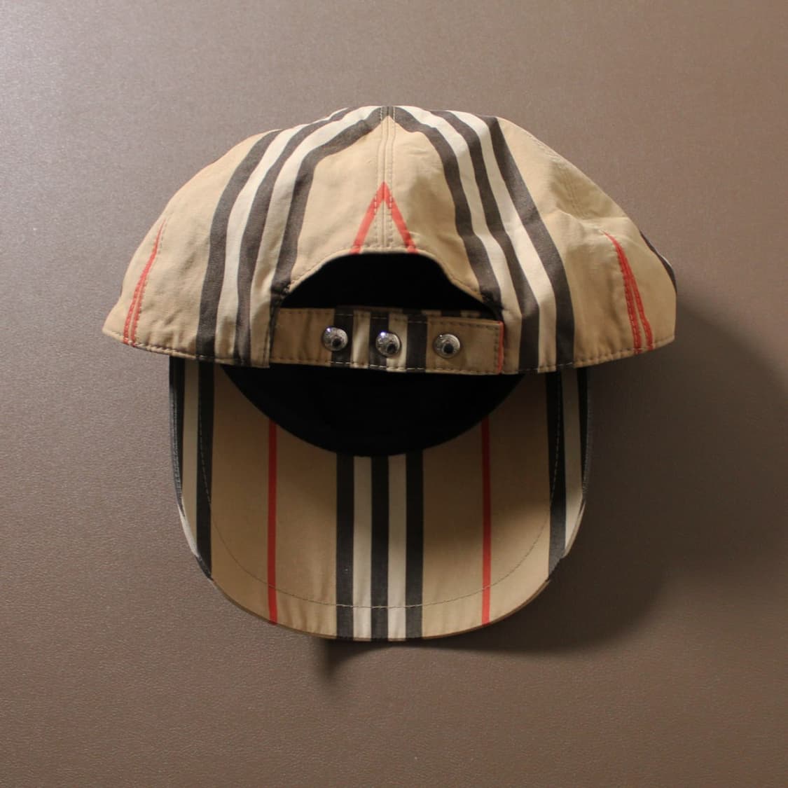 Burberry 버버리 TB 모노그램 아이콘 스트라이프 볼캡 상품이미지4