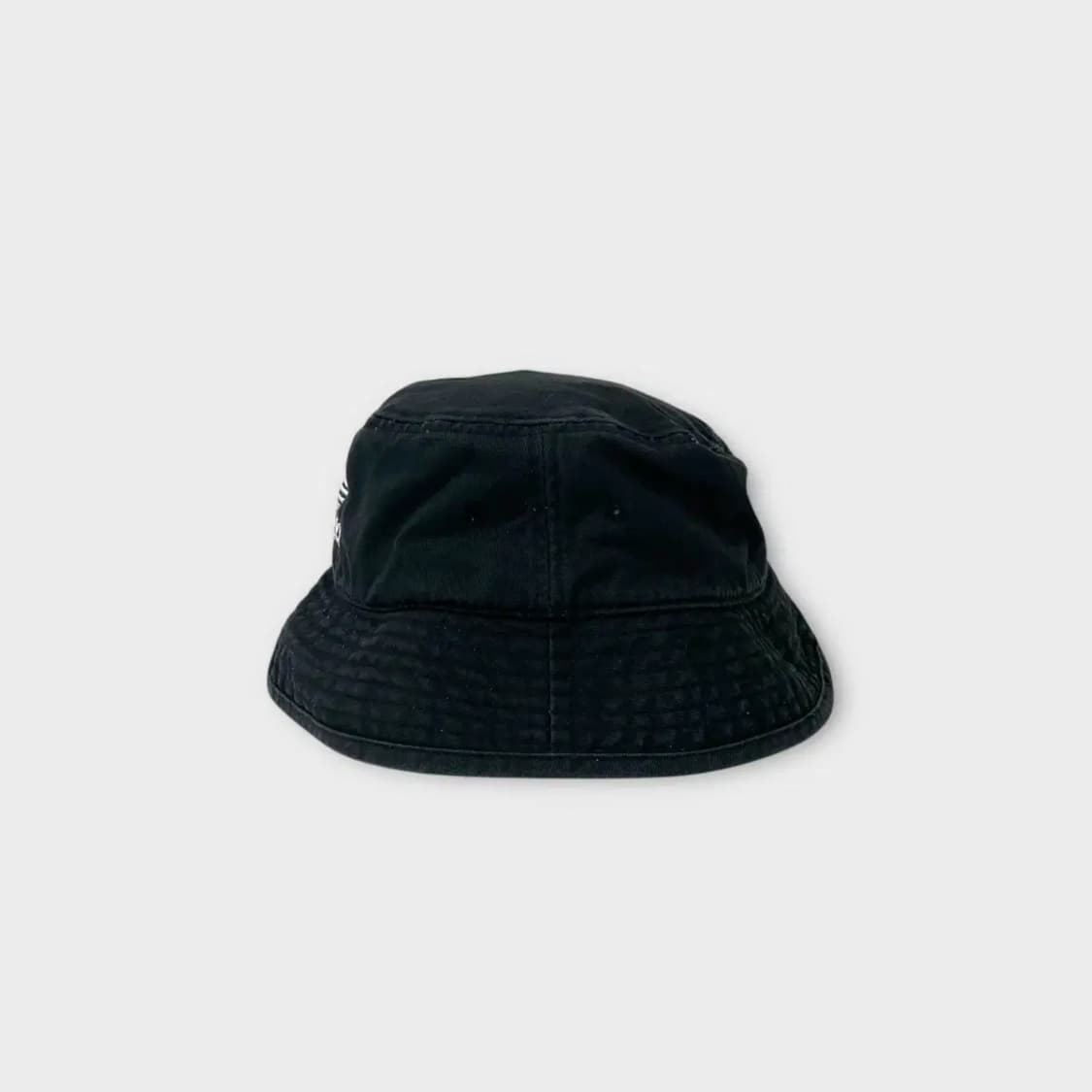 [1310] 아디다스 버킷햇 상품이미지3
