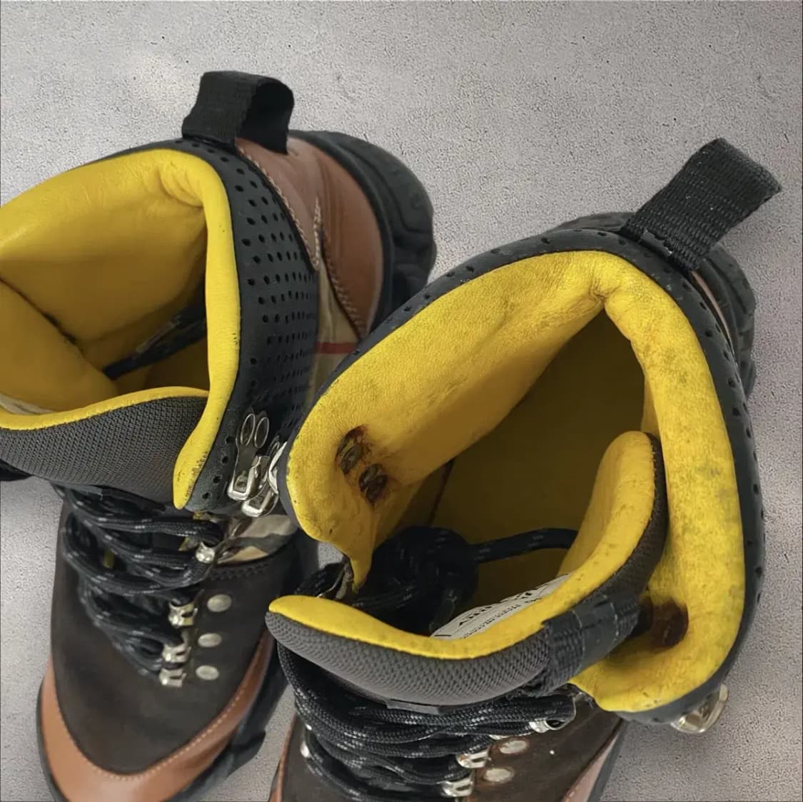 [225-230] 버버리 체크 레더 스웨이드 하이킹 부츠(No.402) 상품이미지9