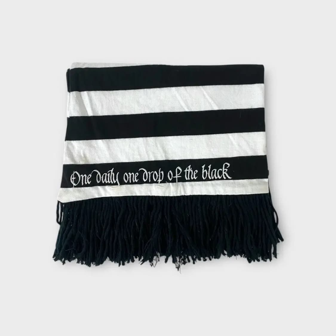 [M14] BLACK ADE 블랙 앤 화이트 스트라이프 머플러 상품이미지3