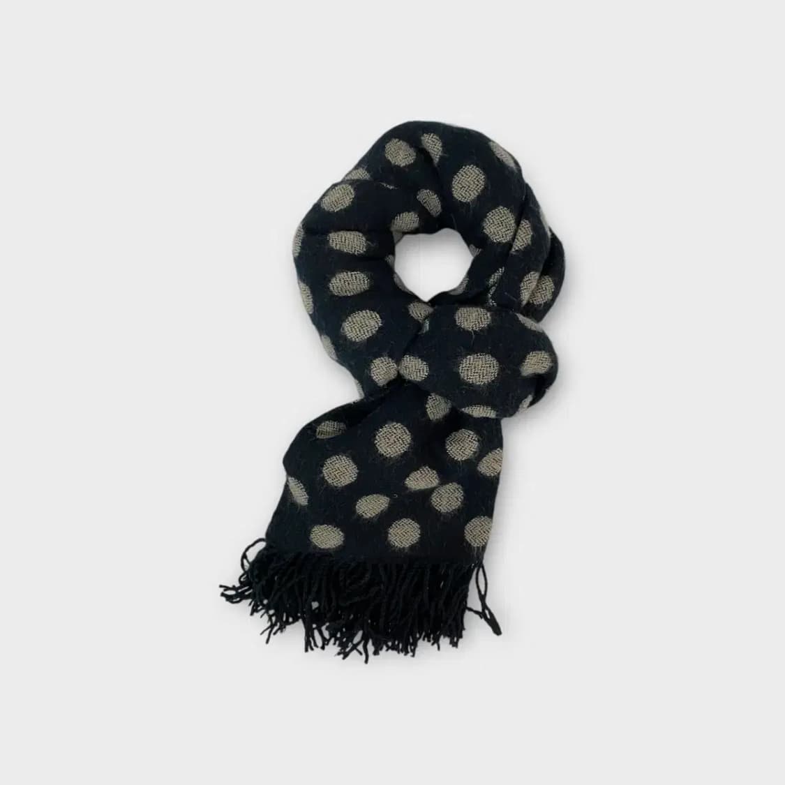 [M26] 도트 땡땡이 패턴 머플러 겸 숄 상품이미지2