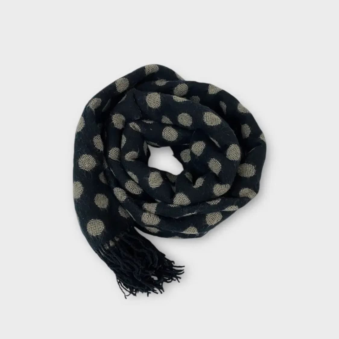 [M26] 도트 땡땡이 패턴 머플러 겸 숄 상품이미지4