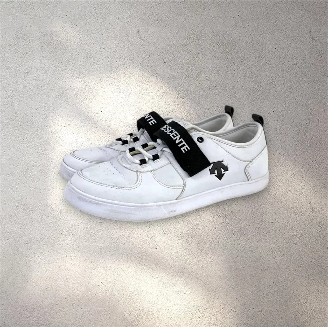 [270] 데상트 로이 화이트 스니커즈 (No.416) 상품이미지1