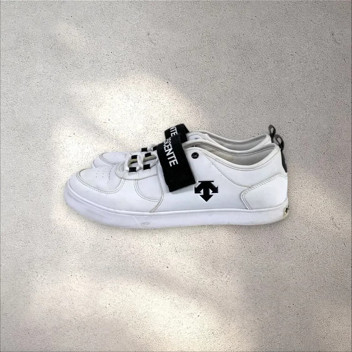 [270] 데상트 로이 화이트 스니커즈 (No.416) 상품이미지3