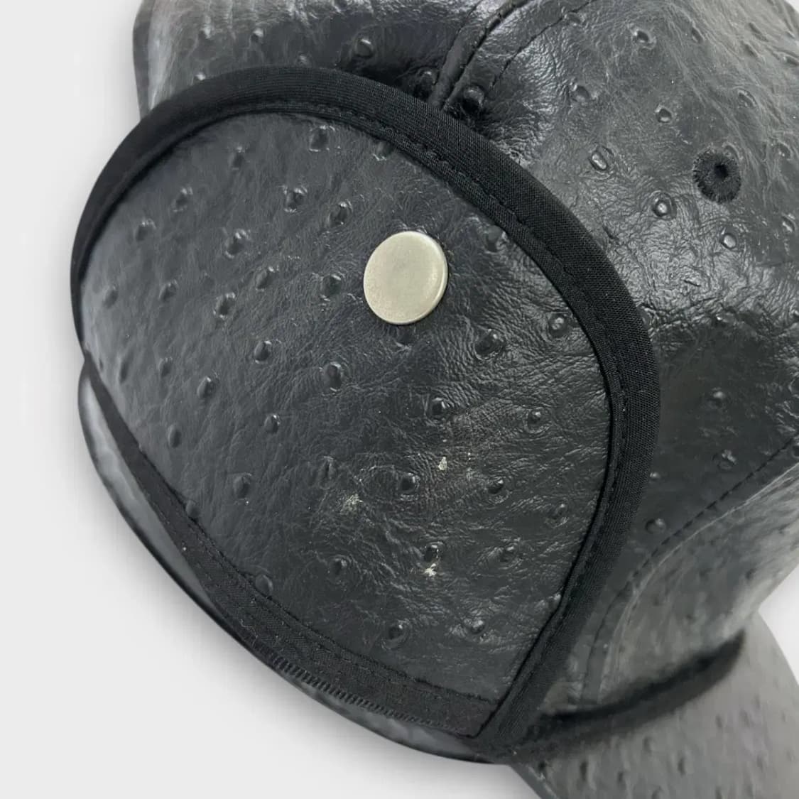 [1505] AUB 하트 포인트 자수 레더 트루퍼 햇 상품이미지9