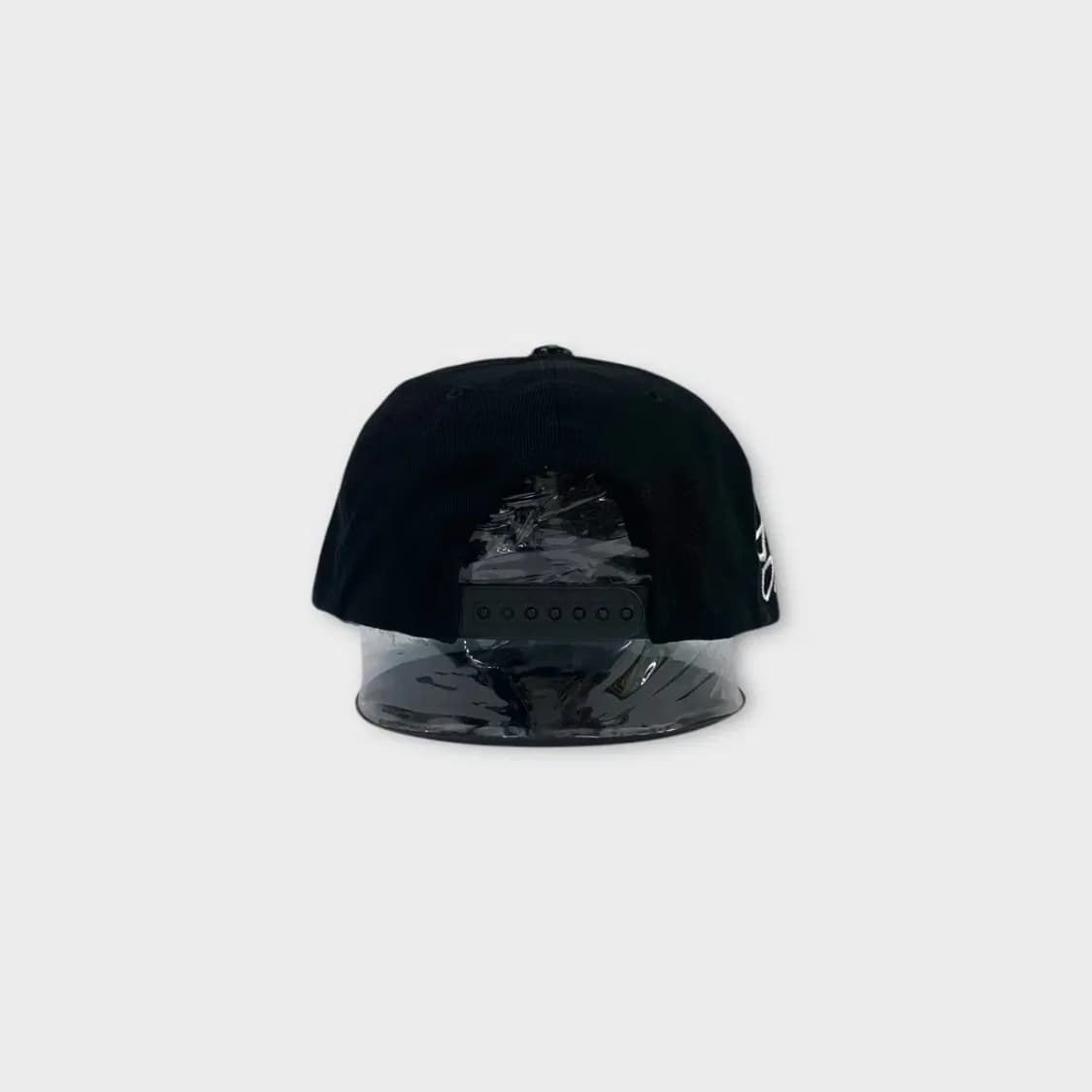 [1553] 트웰라이브 뽀글이 브이 스냅백 상품이미지4