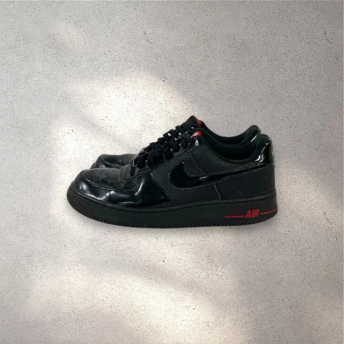 [280]나이키 에어포스1 블랙 글로시 페이턴트 레드 (No.447) 상품이미지3