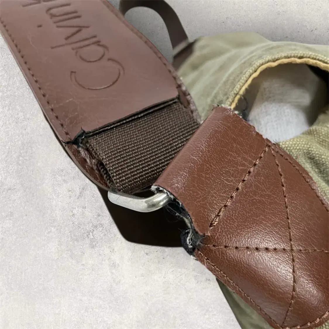 캘빈클라인 빈티지 그린 캔버스 크로스바디백 (B261) 상품이미지7