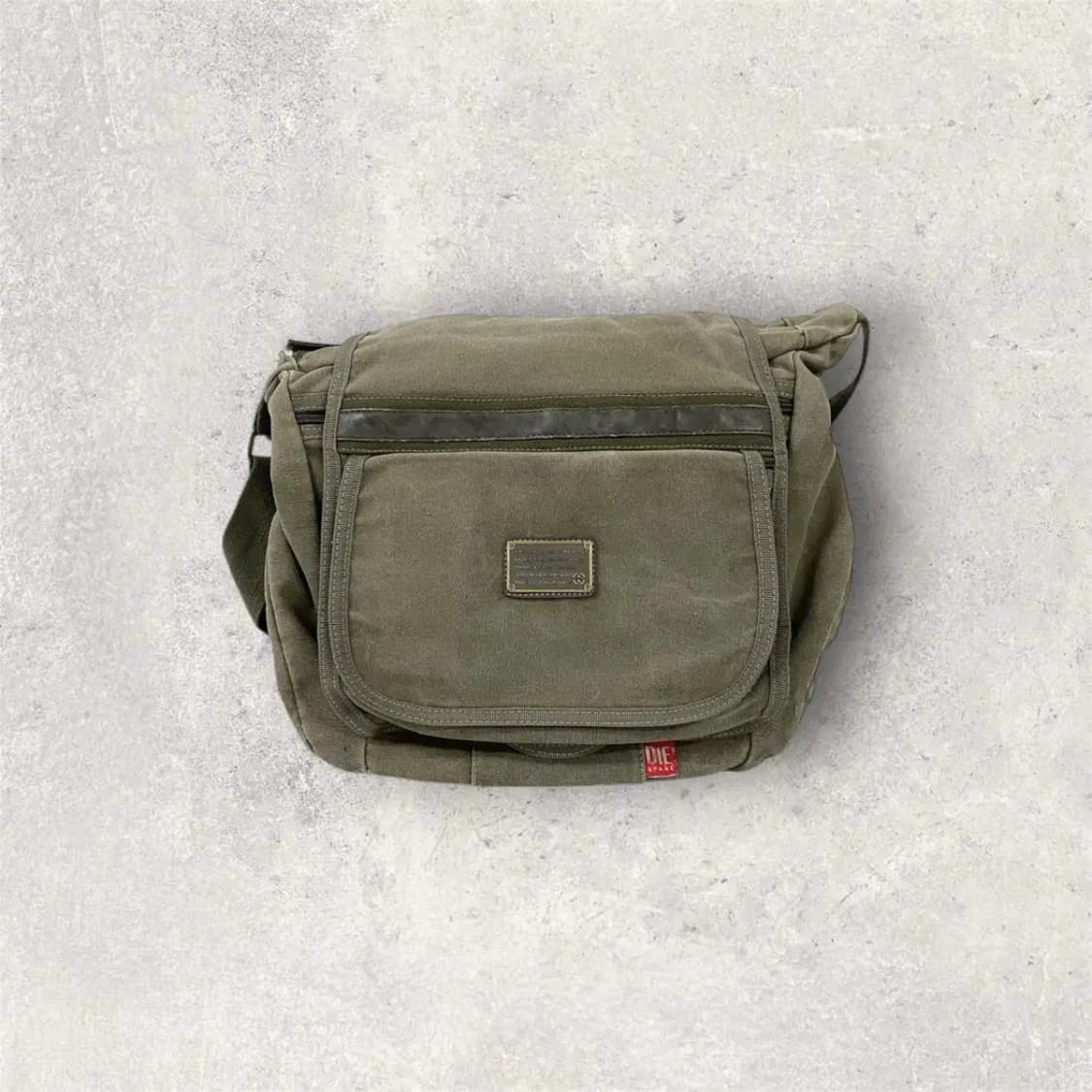 디젤 빈티지 캔버스 크로스 메신저백(B265) 상품이미지1
