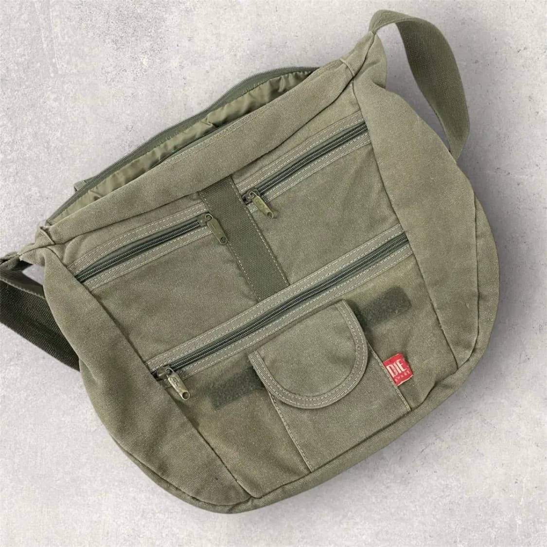 디젤 빈티지 캔버스 크로스 메신저백(B265) 상품이미지5
