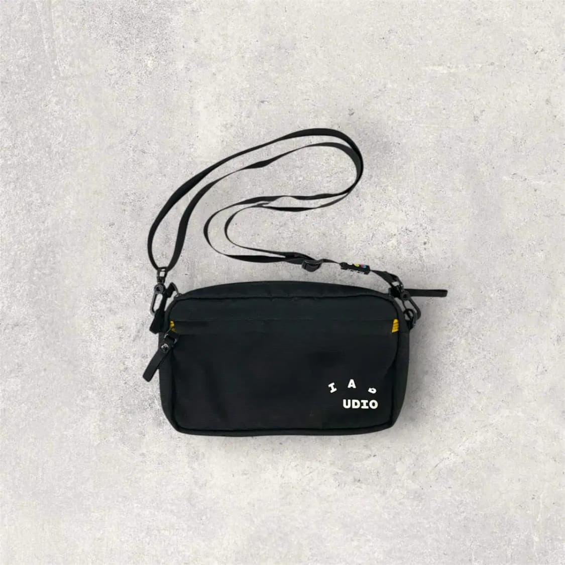 아이앱X쌤소나이트 미니 크로스백(B266) 상품이미지1