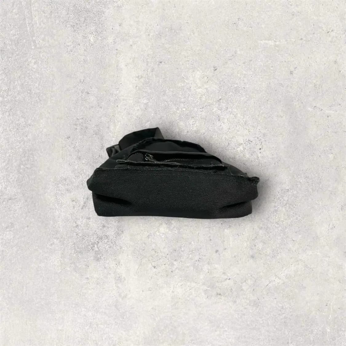 아크네스튜디오 미니 바디백(B274) 상품이미지3