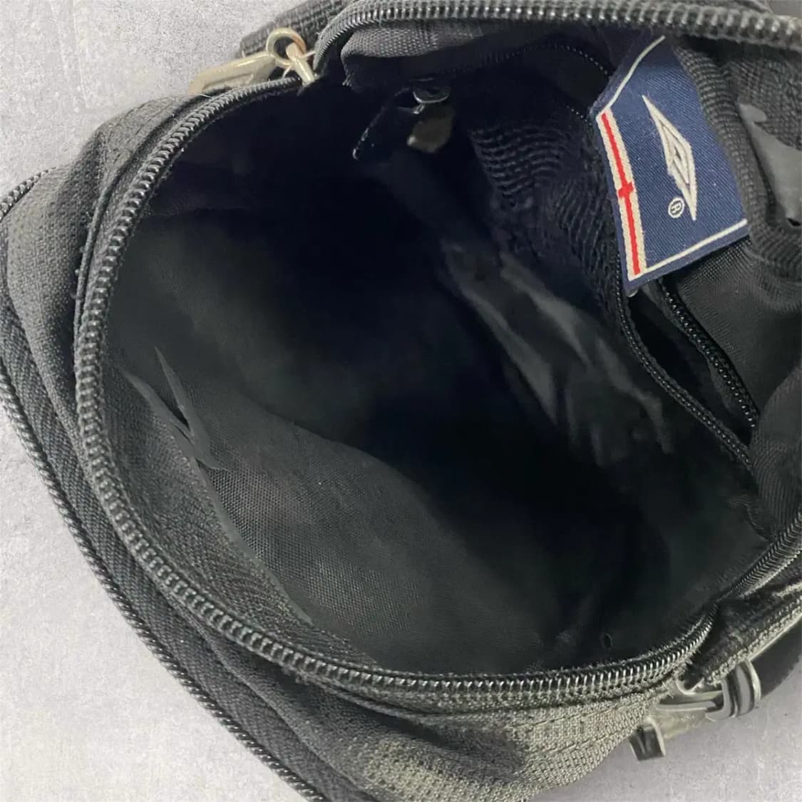 엄브로 잉글랜드 미니 크로스백(B278) 상품이미지5