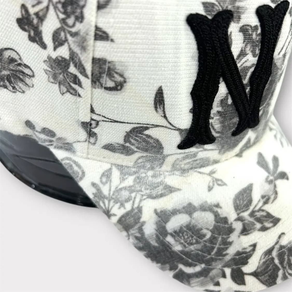 MLB 뉴욕양키즈 플라워 패턴 볼캡 (1563) 상품이미지9