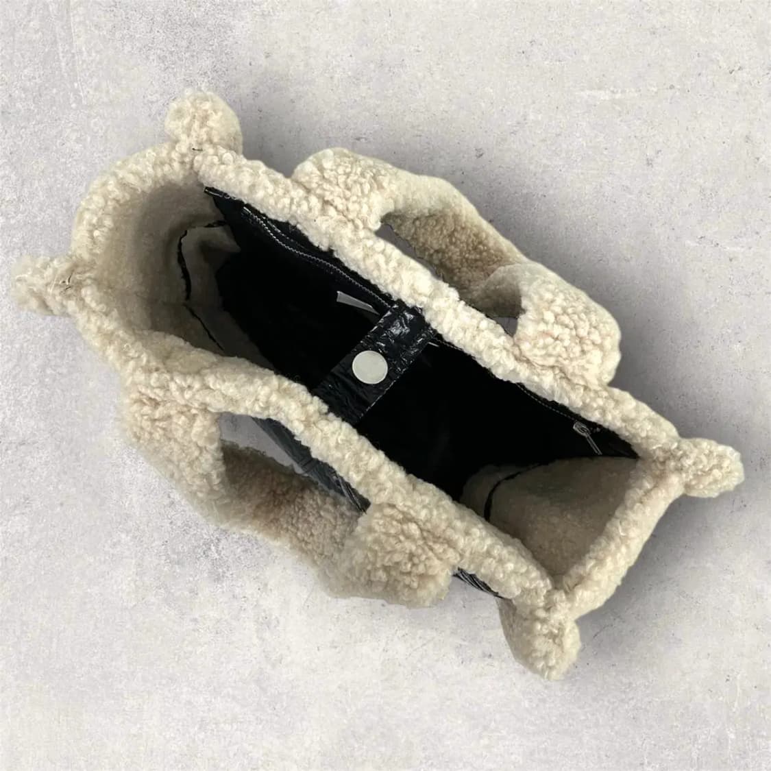 스탠드 스튜디오 시어링 토트백 블랙 (B281) 상품이미지5