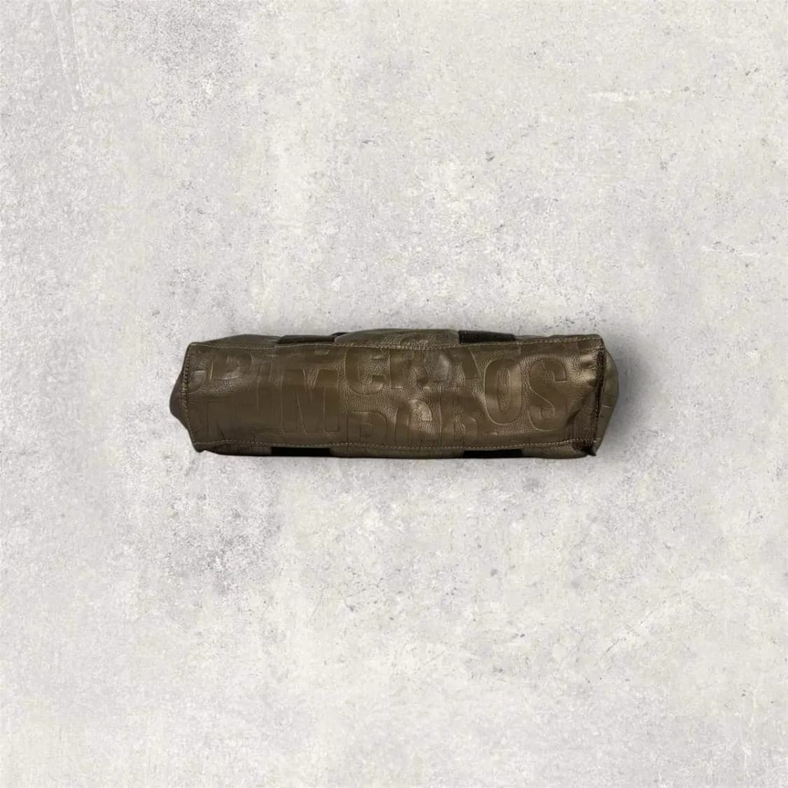 마이크제이콥스 레더 로고 토트백 (B287) 상품이미지3