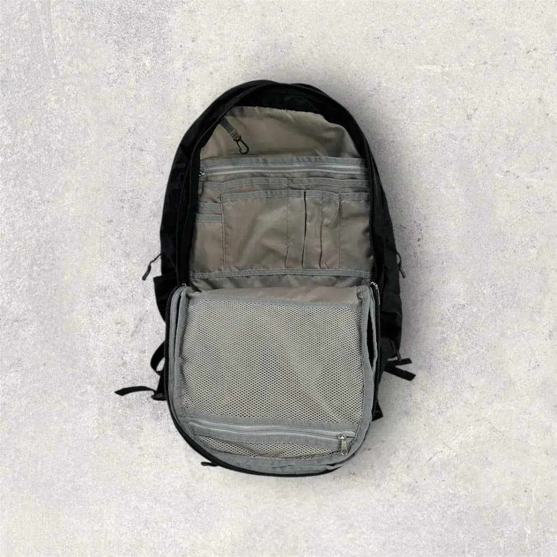 노스페이스 서지 ll 트랜짓 백팩 (B290) 상품이미지5