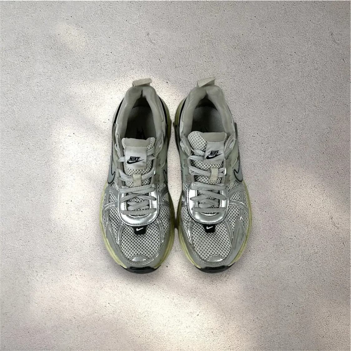 [245] 나이키 V2K 런 퓨어 메탈릭 실버 (No.478) 상품이미지2