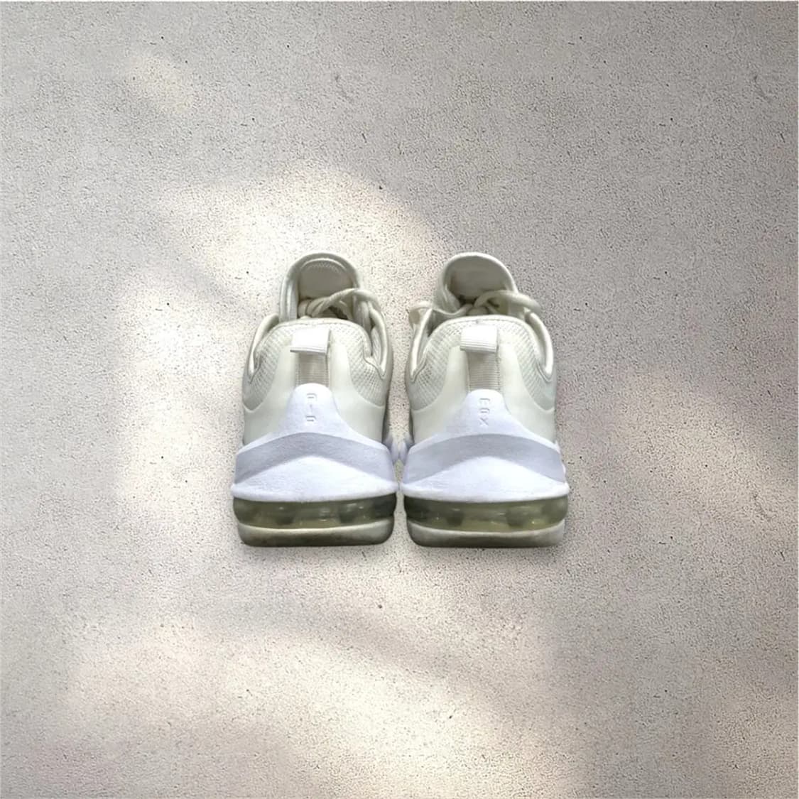 [240] 나이키 에어맥스 엑시스 화이트 (No.496) 상품이미지4