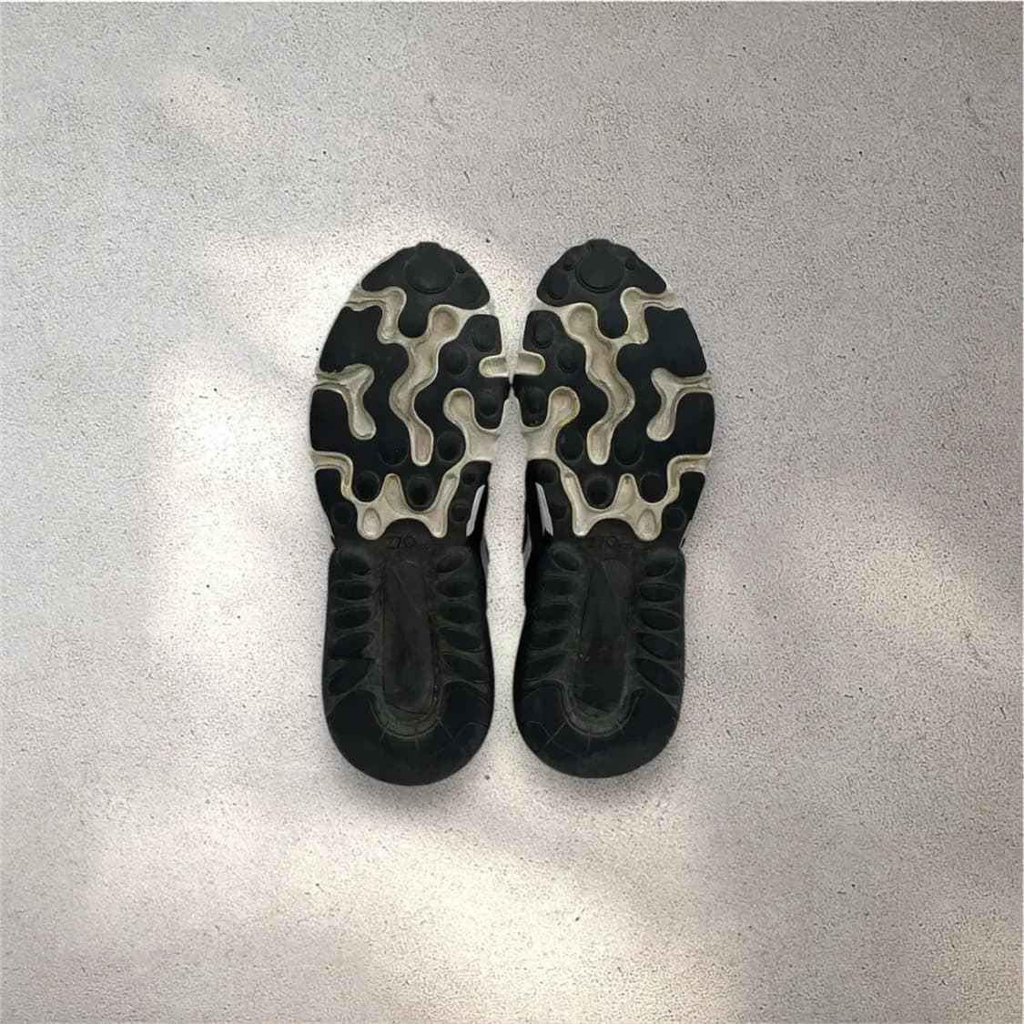 [250] 나이키 에어맥스 270 리액트 블랙 (No.500) 상품이미지6