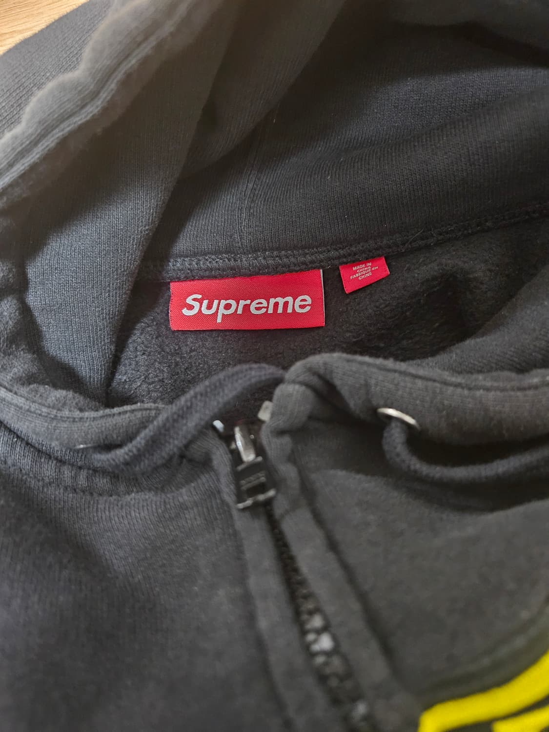 슈프림 퍼포먼스 후드집업 상품이미지2