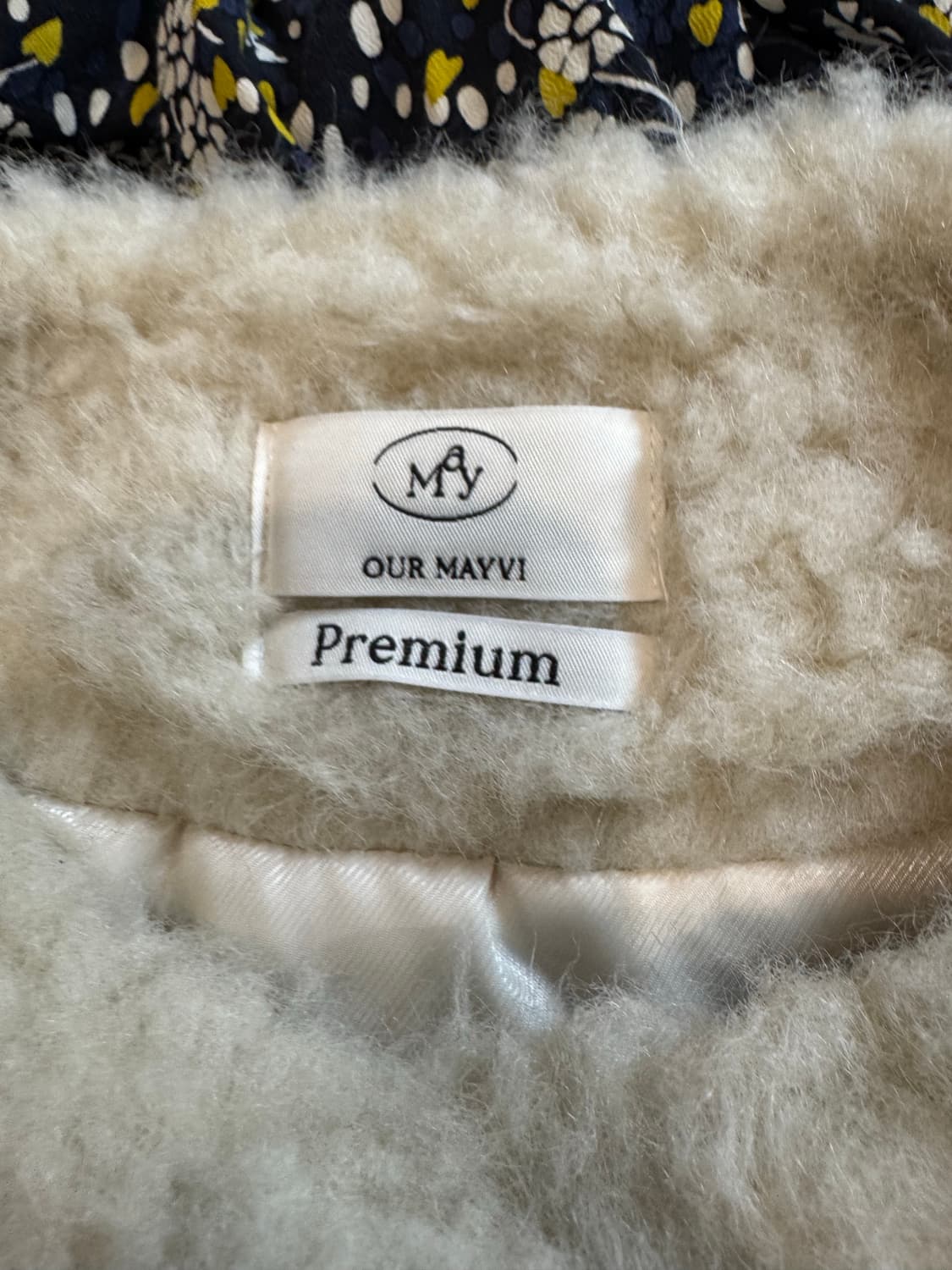 may vi 메이비 양털 뽀글이 자켓 상품이미지4