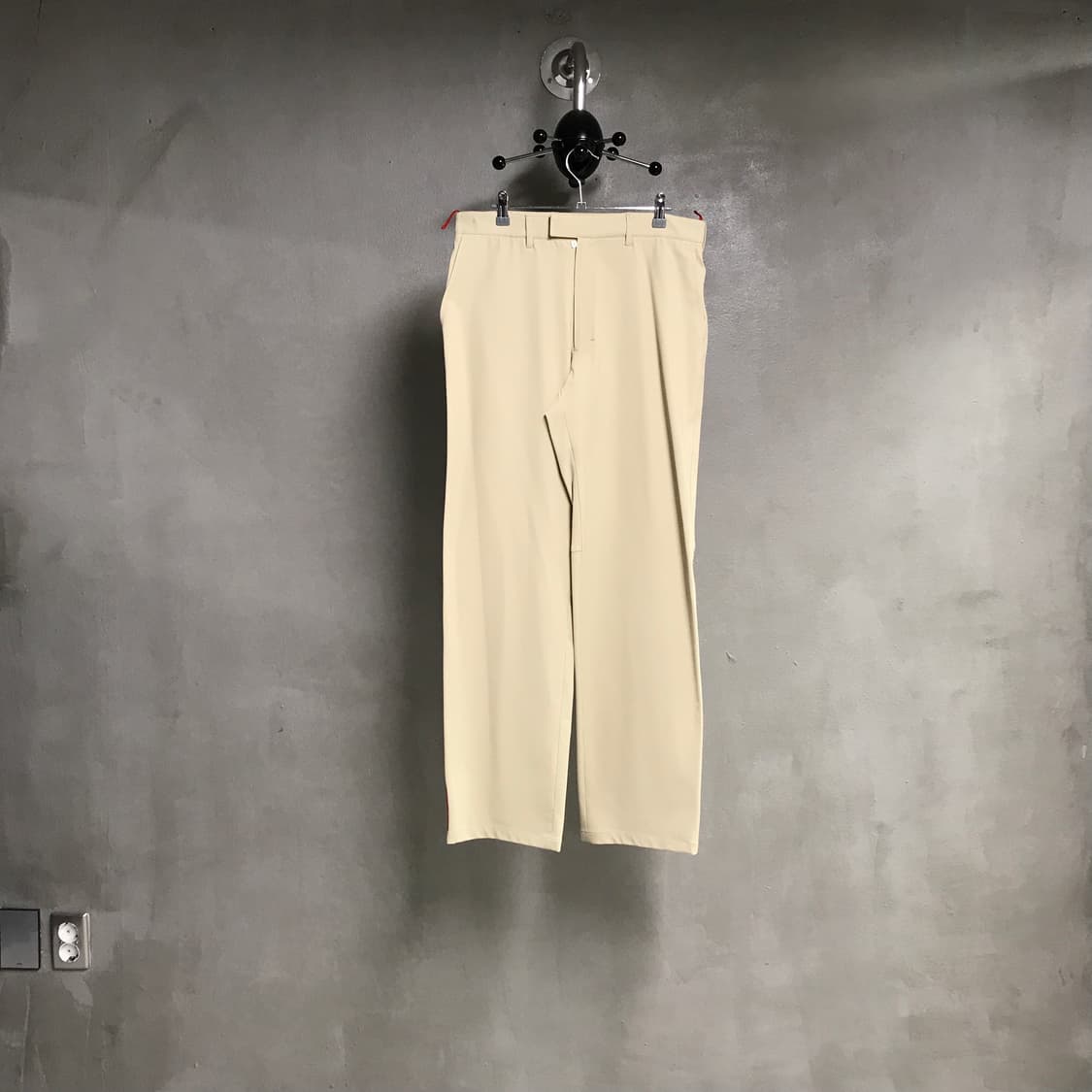 프라다 베이지 슬랙스 48 상품이미지1