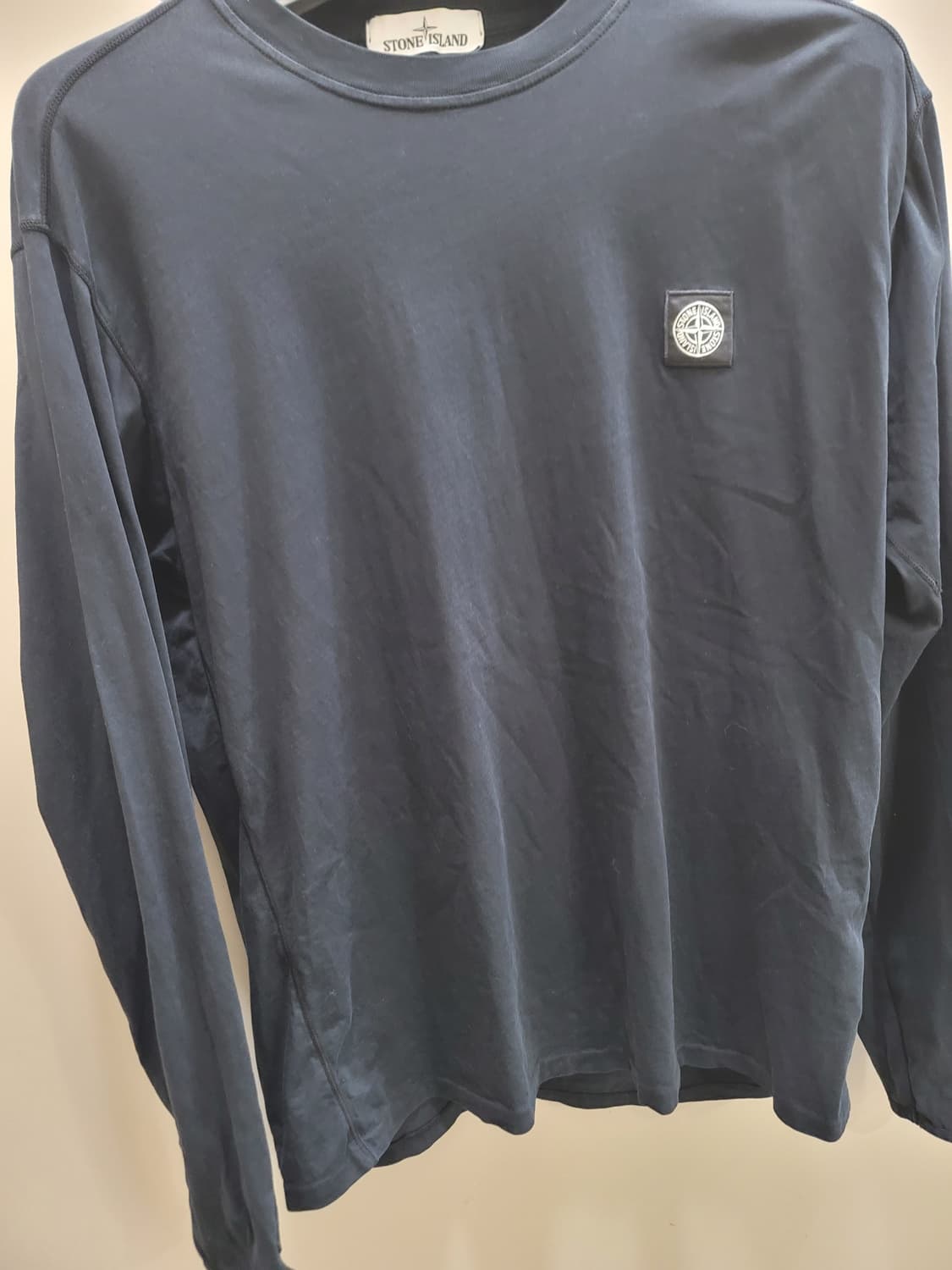 스톤아일랜드 블랙 긴팔 티셔츠 상품이미지1