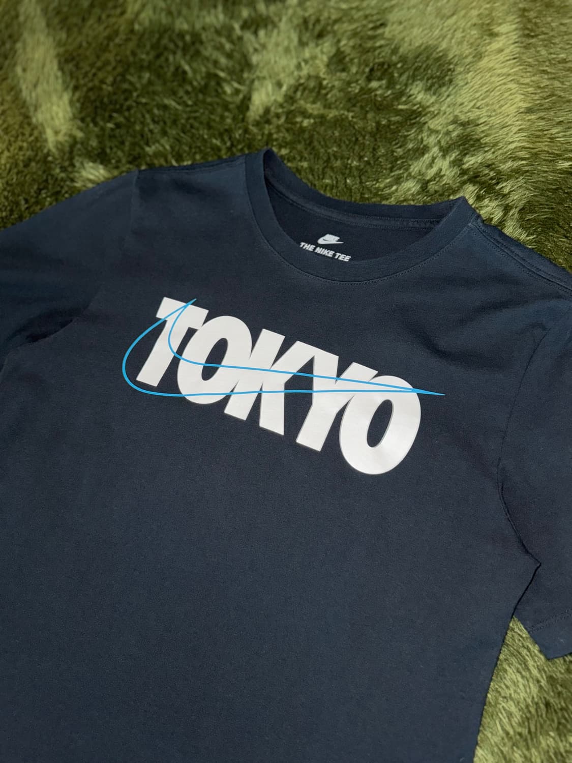 [M] 나이키 도쿄 텍스쳐드 스우시 로고 티셔츠 네이비 상품이미지2
