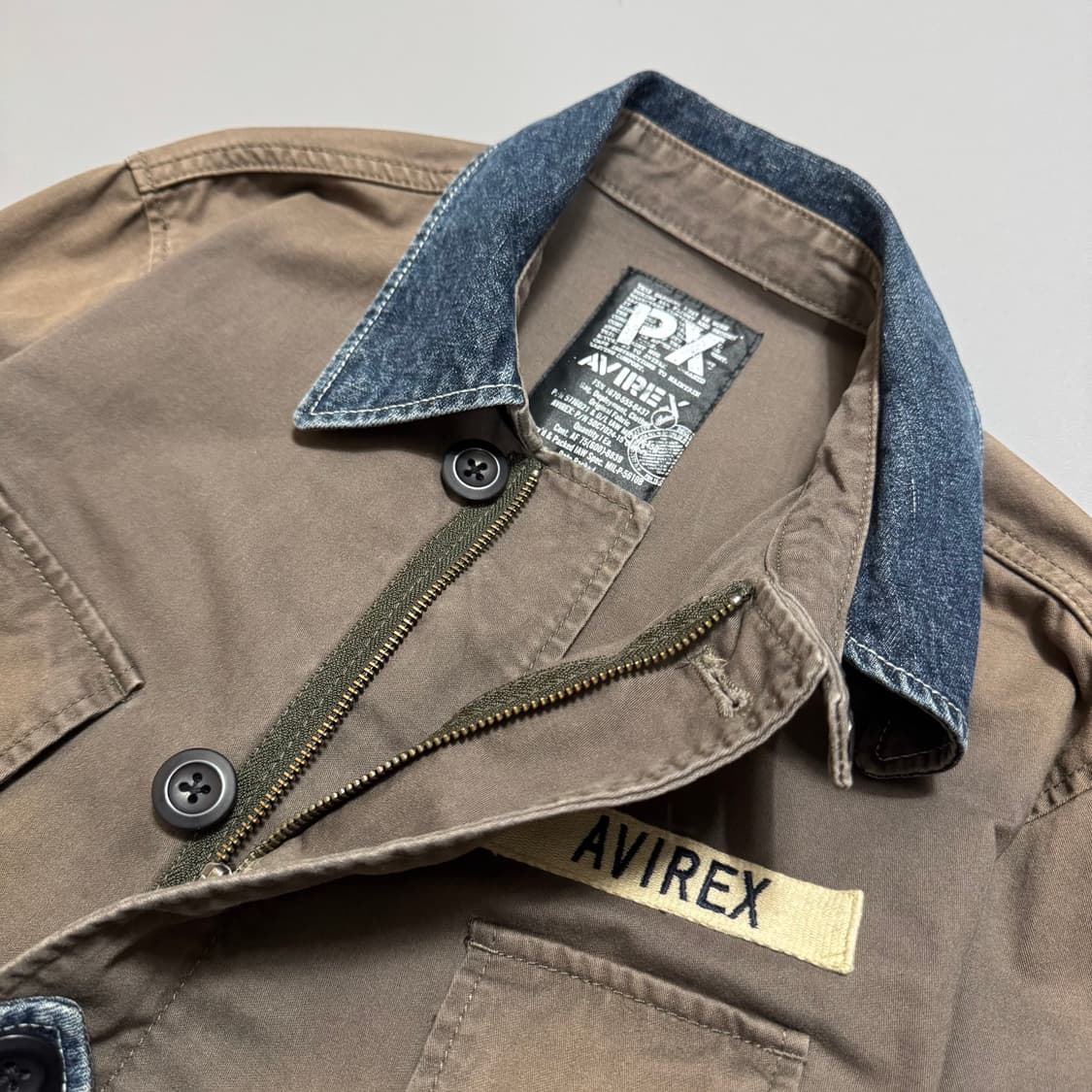 아비렉스 PX 브라운컬러 데님 패치 워크 가공 워시드 코튼 헌팅 자켓 상품이미지4