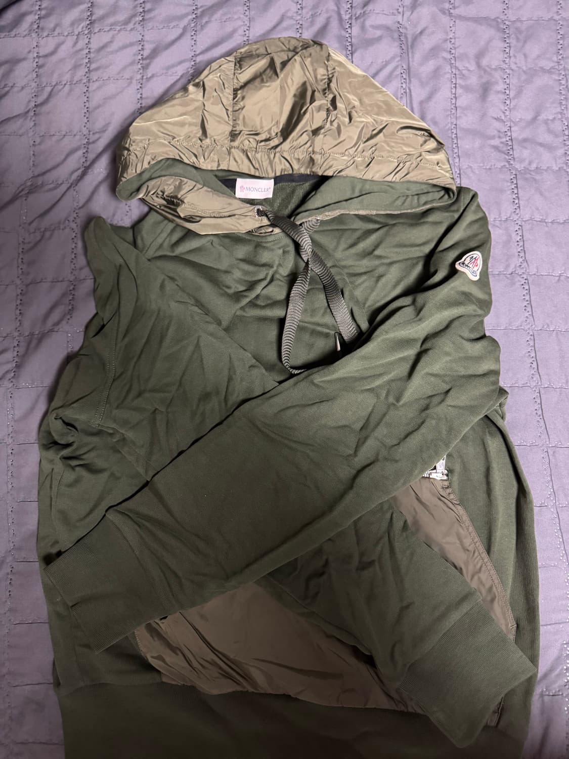 [S] Moncler 몽클레어 카키 후드 상품이미지1