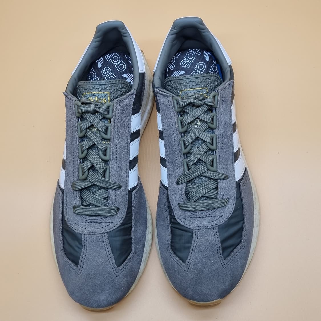 아디다스 레트로피e5 카키. 남성운동화270. 상품이미지2