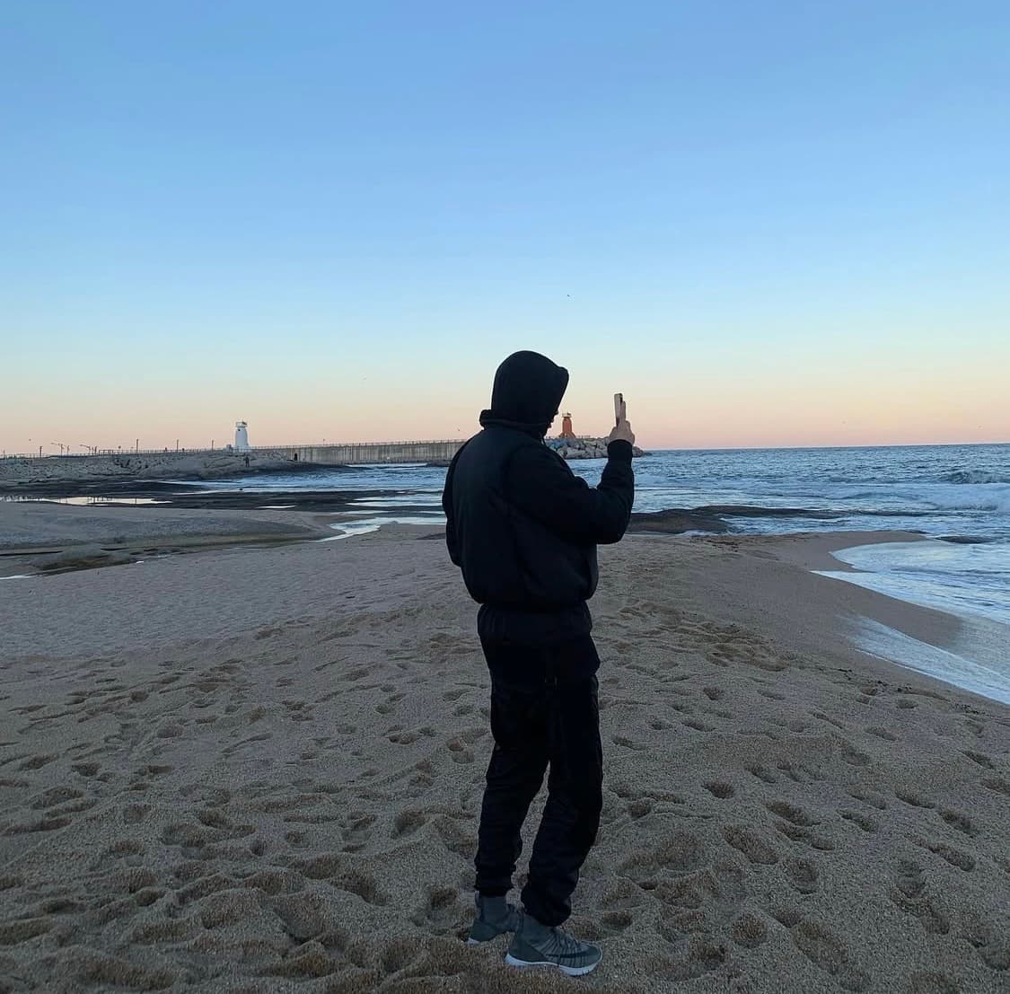 코트와일러 테크니컬 플리스 패널 트랙 팬츠 상품이미지1