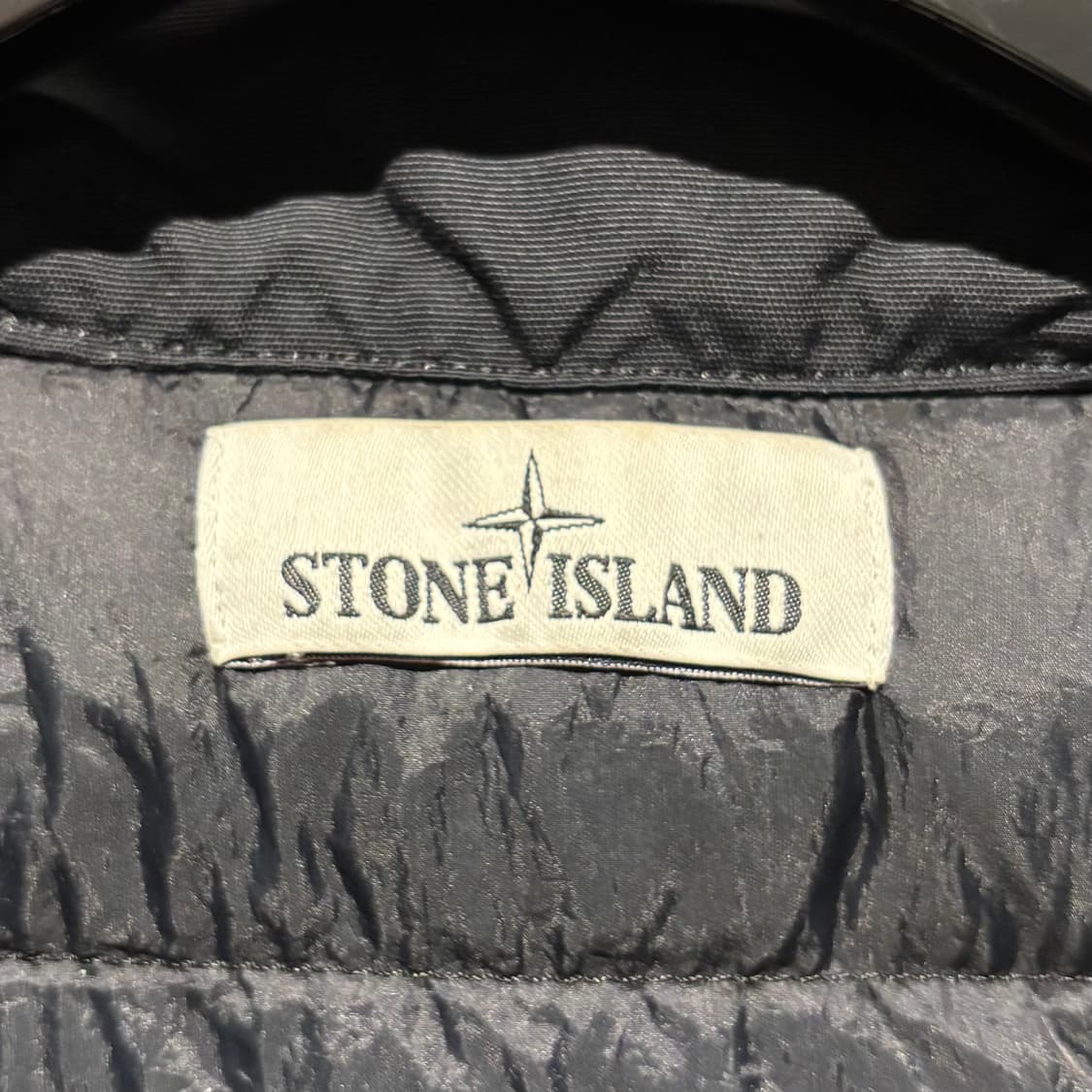 (95)스톤아일랜드 크링클랩스 후드 숏패딩 상품이미지3
