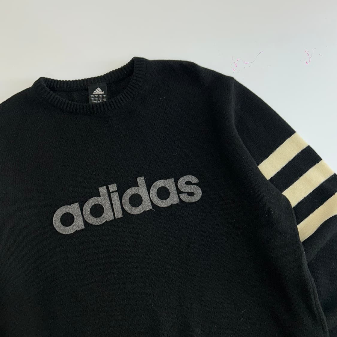 Adidas 아디다스 스펠아웃 로고 블랙 니트 상품이미지5