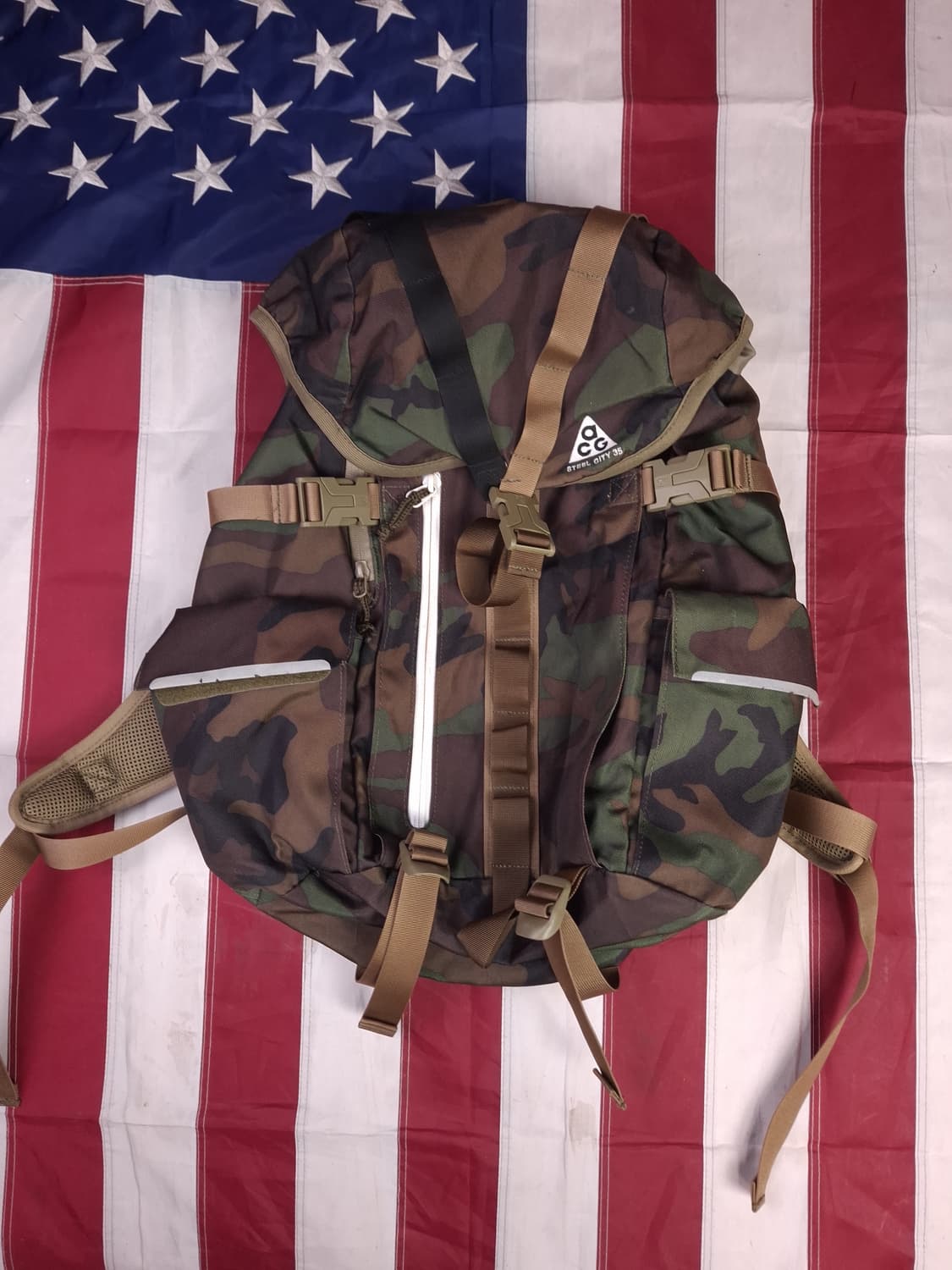 오리지날 나이키 ACG 카모플라쥬 테크웨어 백팩 상품이미지1