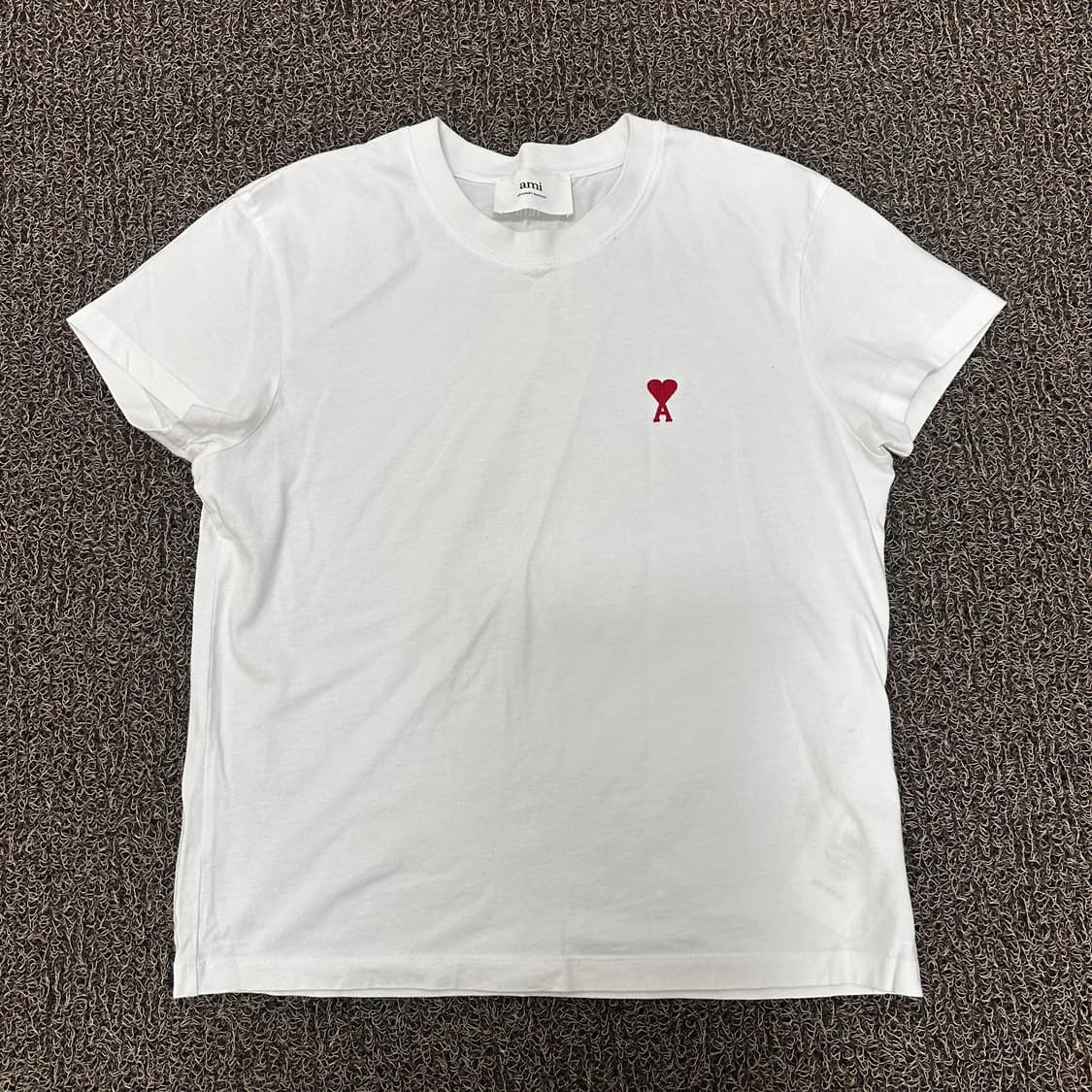 AMI 아미 여성 스몰로고 반팔티셔츠 화이트 상품이미지1